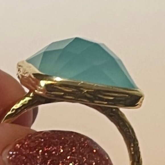 LIKE NEW > 💠 Gold-Tone Faceted Chalcedony Statement Ring - Picture 6 of 8